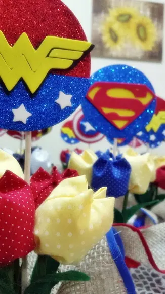 Centro de mesa Super Heróis