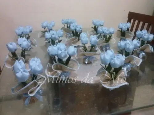 Centro de Mesa Tulipas Azul Bebê