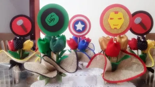 Centro de Mesa Vingadores