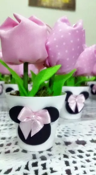 Mini vasinho com tulipas