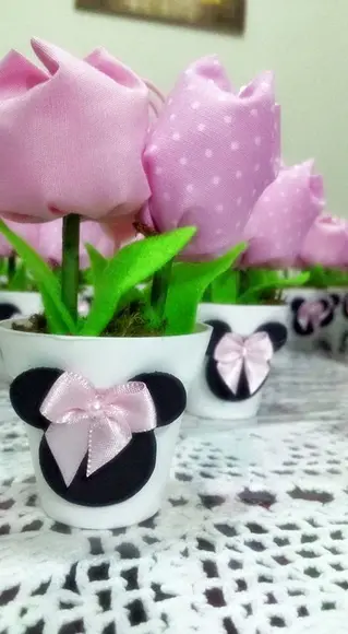 Mini vasinho com tulipas