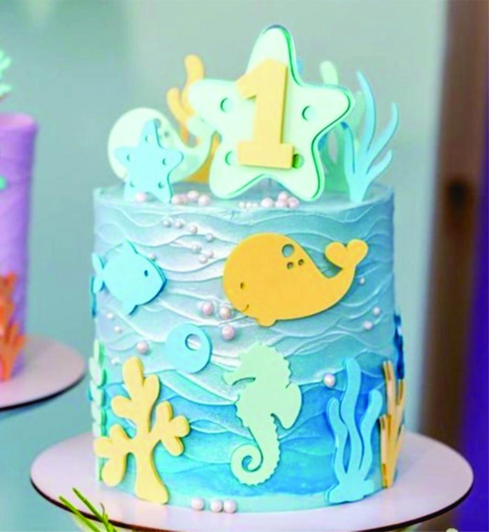 topo de bolo fundo do mar azul