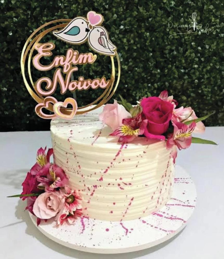 Topo de bolo enfim noivos