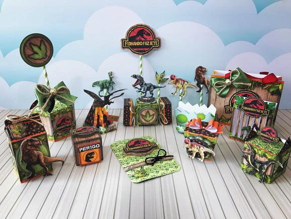Personalizados Dinossauros-Arquivo de corte- Digital