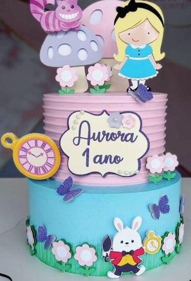 Topo de Bolo Alice no Pais das Maravilhas