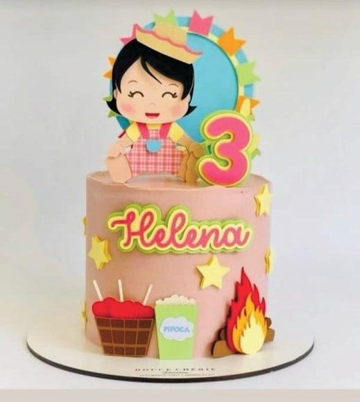 Topo de Bolo Arraiá Menina Caipira
