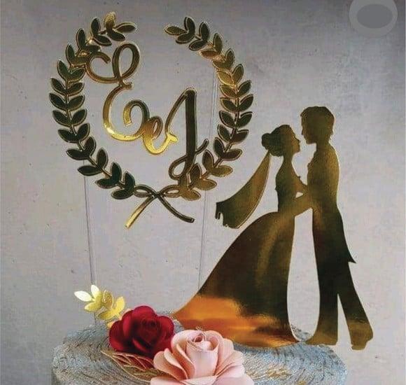 Topo de Bolo Noivos Casamento