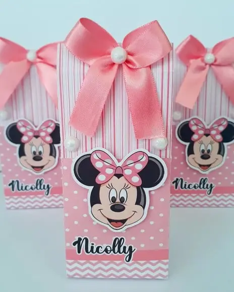 LEMBRANCINHA MINNIE ROSA-MIMOS PERSONALIZADOS