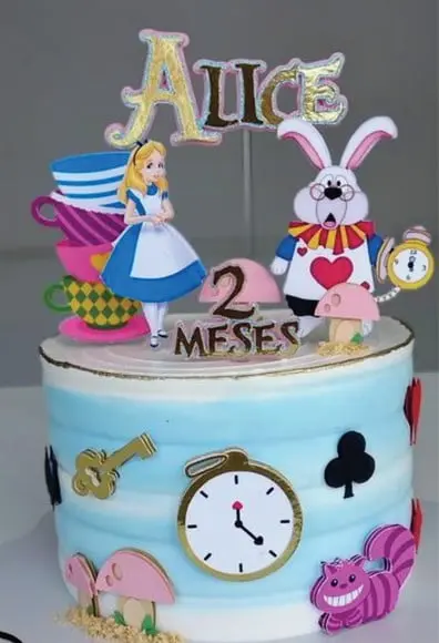 Topo de Bolo Alice no Pais das Maravilhas