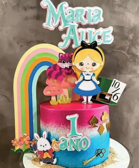 Topo de Bolo Alice no Pais das Maravilhas