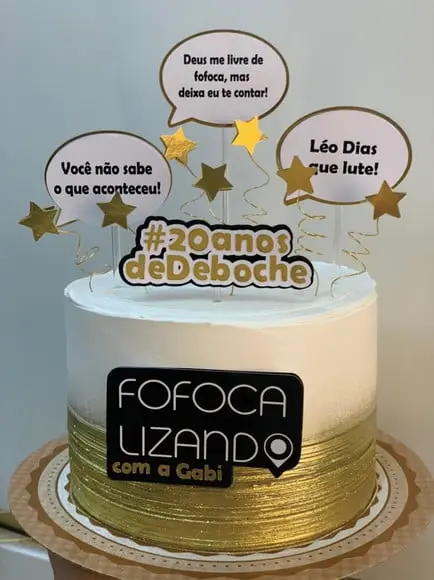 Topo de Bolo Fofoca Fofocalizando Arquivo de Corte