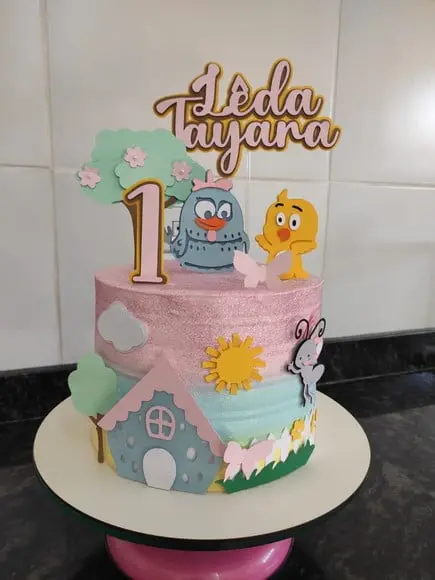 TOPO DE BOLO GALINHA PINTADINHA EM 3D-ARQUIVO DIGITAL