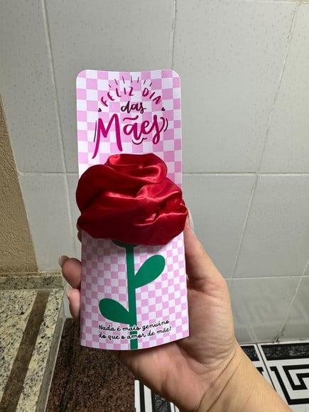 Brinde Dia das Mães Touca de Cetim Lembrancinha