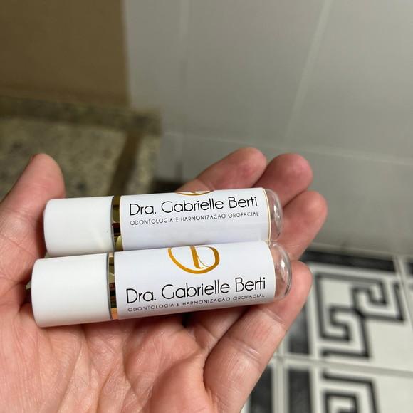 200 Manteiga de Cacau, Protetor Labial, Brinde Lojista