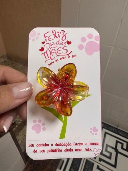 Presilha de Cabelo Flor Dia das Mães Lembrancinha Mãe de Pet