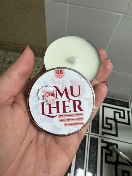 Latinha com Vela para Dia da Mulher, Lembrancinha Vela