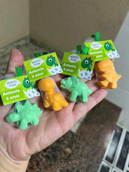 Sabonete de Dinossauro, Lembrancinha Chá, Nascimento