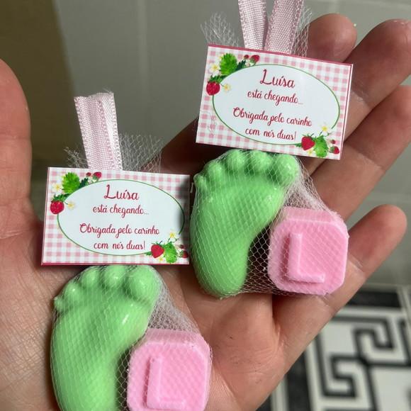Sabonete de Pezinho com Inicial, Lembrancinha de Maternidade