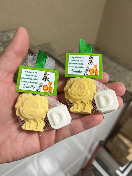 Sabonete Leãozinho, Lembrancinha Safari com Inicial, Leão