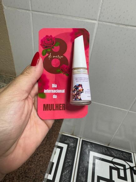 Esmalte Personalizado com Card Brinde Dia da Mulher