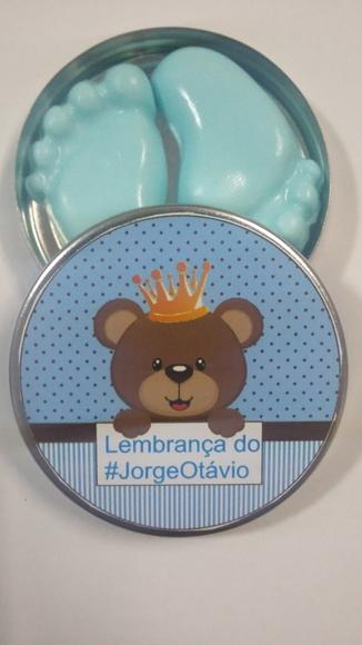 Latinha Com Pezinhos, Sabonete, Lembrancinha