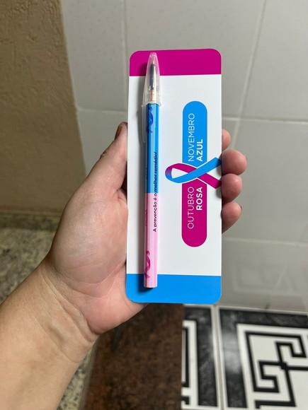 Caneta Personalizada com Card Outubro Rosa e Novembro Azul