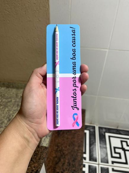 Lápis Personalizado com Card Outubro Rosa e Novembro Azul