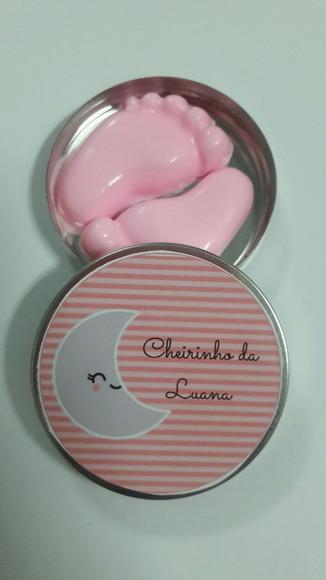 Latinha Com Pezinhos, Lembrancinha De Maternidade