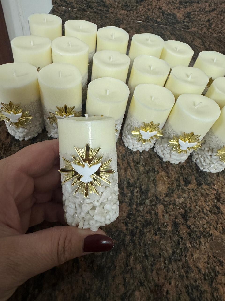 Mini Vela Espírito Santo Artesanal | Lembrancinha Religiosa