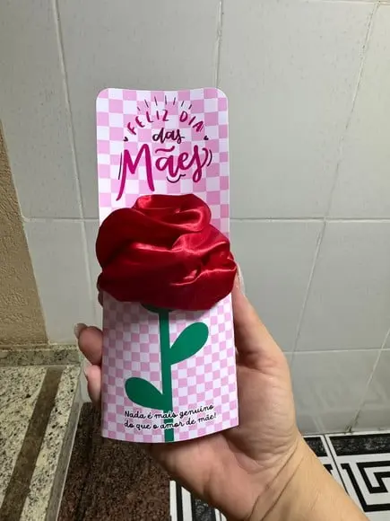 Brinde Dia das Mães Touca de Cetim Lembrancinha