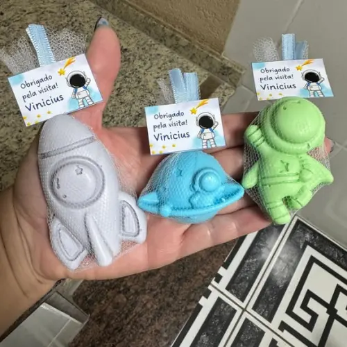 Sabonete de Astronauta Lembrancinha Maternidade Astronauta