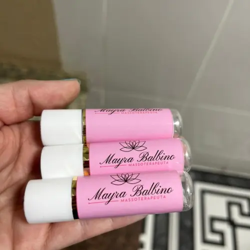 50 Manteiga de Cacau, Protetor Labial, Brinde Cliente