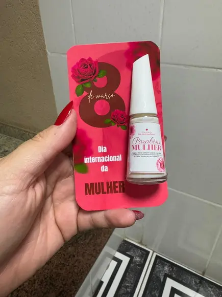 Brinde Corporativo Esmalte Personalizado