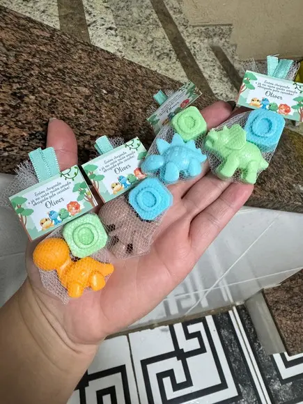 Sabonete Dino Lembrancinha Maternidade