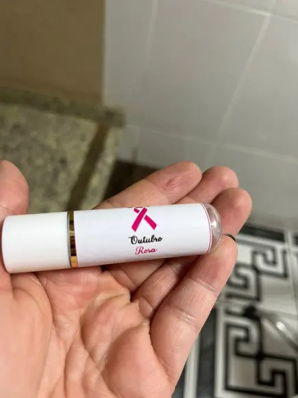 Manteiga de Cacau, Protetor Labial, Brinde Outubro Rosa