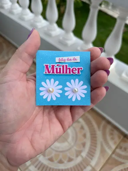Card com Brinco Pérola, Dia das Mulheres, Lembrancinha