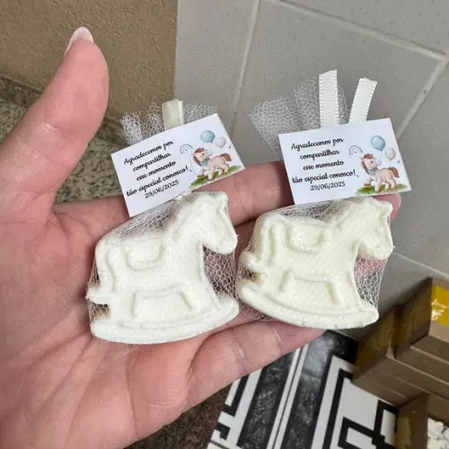 Sabonete Cavalinho de Pau Lembrancinha Fazendinha