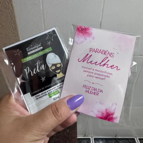 Brinde Dia da Mulher Skincare Máscara Facial