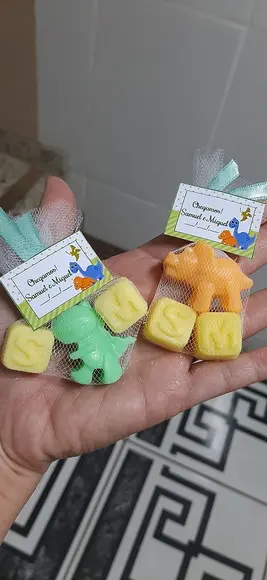 Sabonete de Dino com 2 Iniciais, Lembrancinha Nascimento,chá