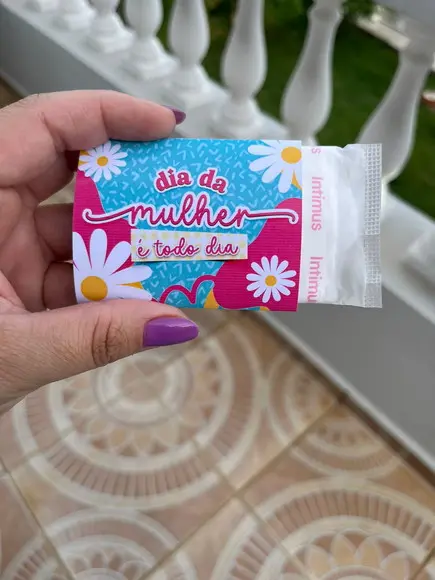 Card com Protetor Diário, Absorvente, Dia das Mulheres