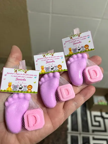 Sabonete de Pezinho com Inicial, Lembrancinha de Maternidade