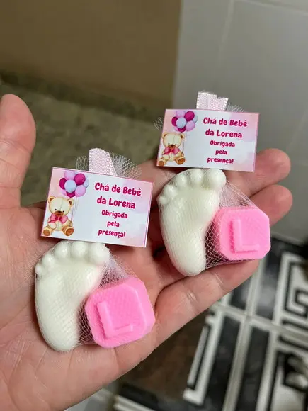 Sabonete De Pezinho Com Inicial, Lembrancinha De Maternidade