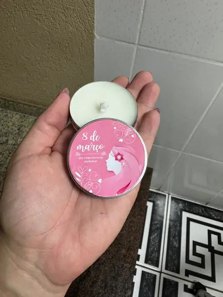 Latinha com Vela para Dia da Mulher, Lembrancinha Vela