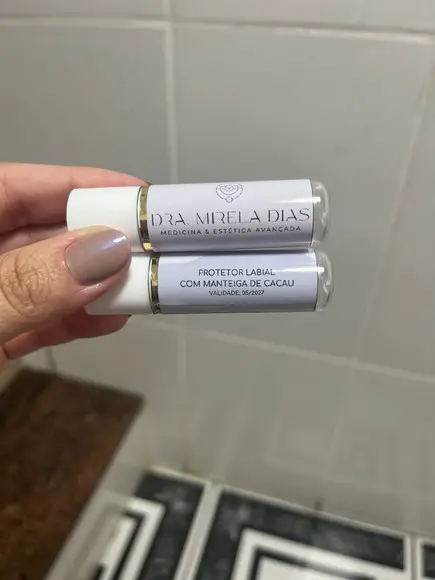 130 Manteiga de Cacau, Protetor Labial, Brinde Empresa