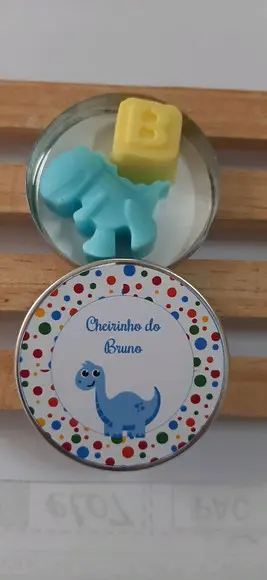 Latinha Com Sabonete De Dinossauro E Inicial, Lembrancinha