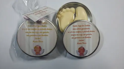 Latinha com Pezinhos