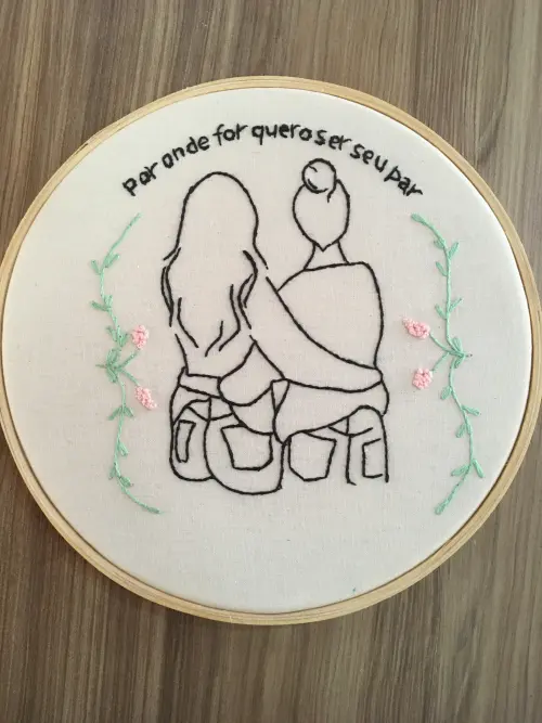 Mãe e Filha - Amigas BFF - bordado à mão