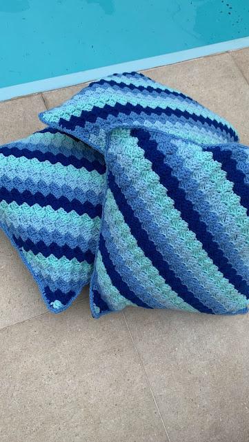 Capa de Almofada de crochê 40 X 40 cm mod.  CANCUN - Cópia