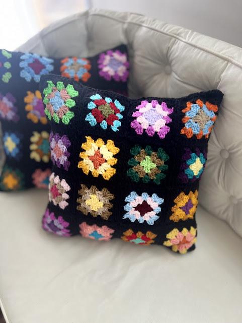 Capa de Almofada de crochê 40 X 40 cm mod.  HIPPIE - Cópia