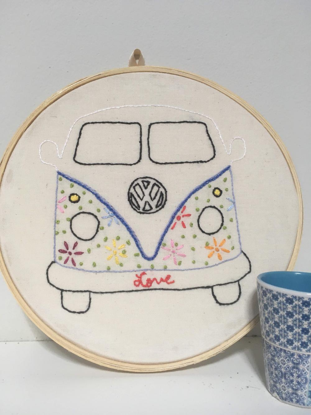 Bordado em Bastidor - Kombi Lovers